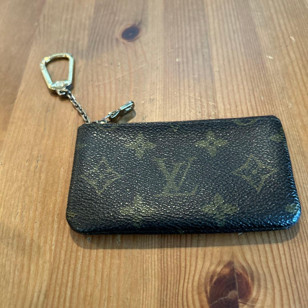 値下げしました　f65 ポシェットクレ　ルイヴィトン　モノグラム　ケース