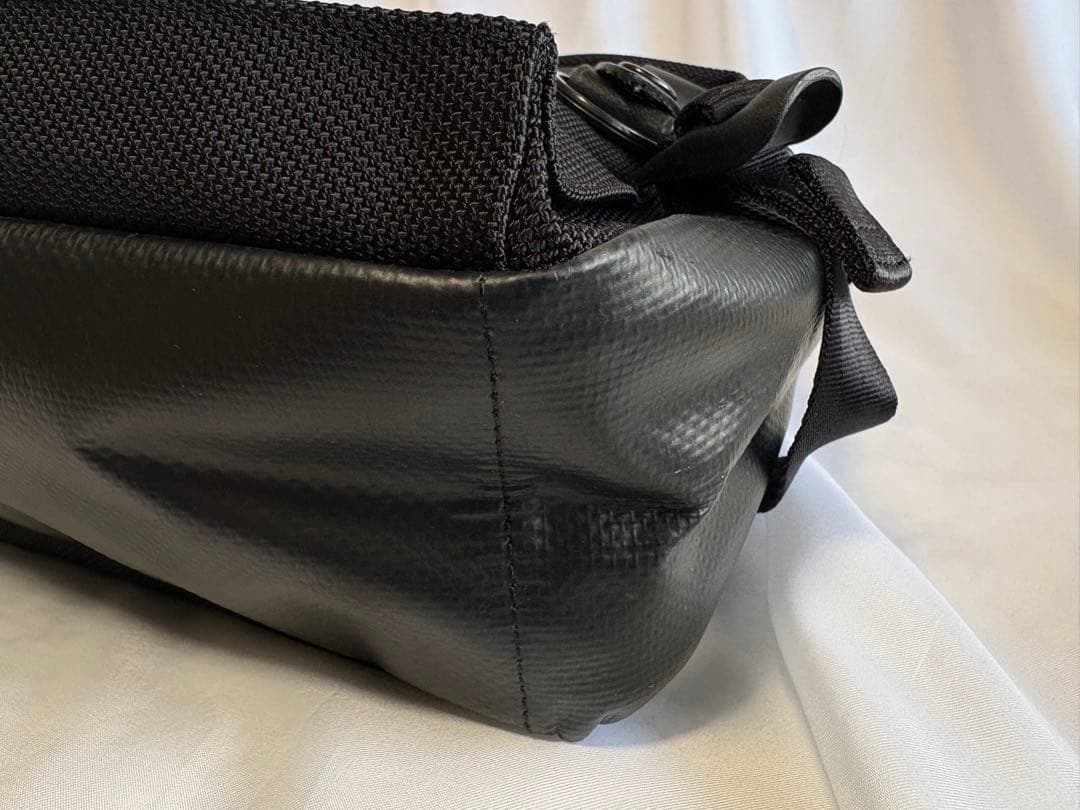 吉田カバン　PORTER 　ポーター　ヒート　ボディバッグ ブラック