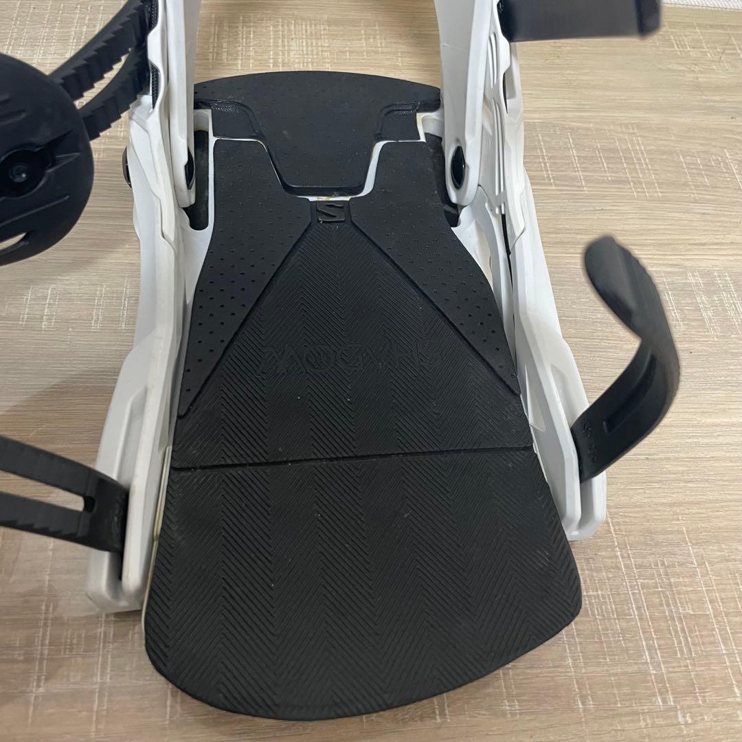 SALOMON サロモン DISTRICT ディストリクト サイズM 22-23