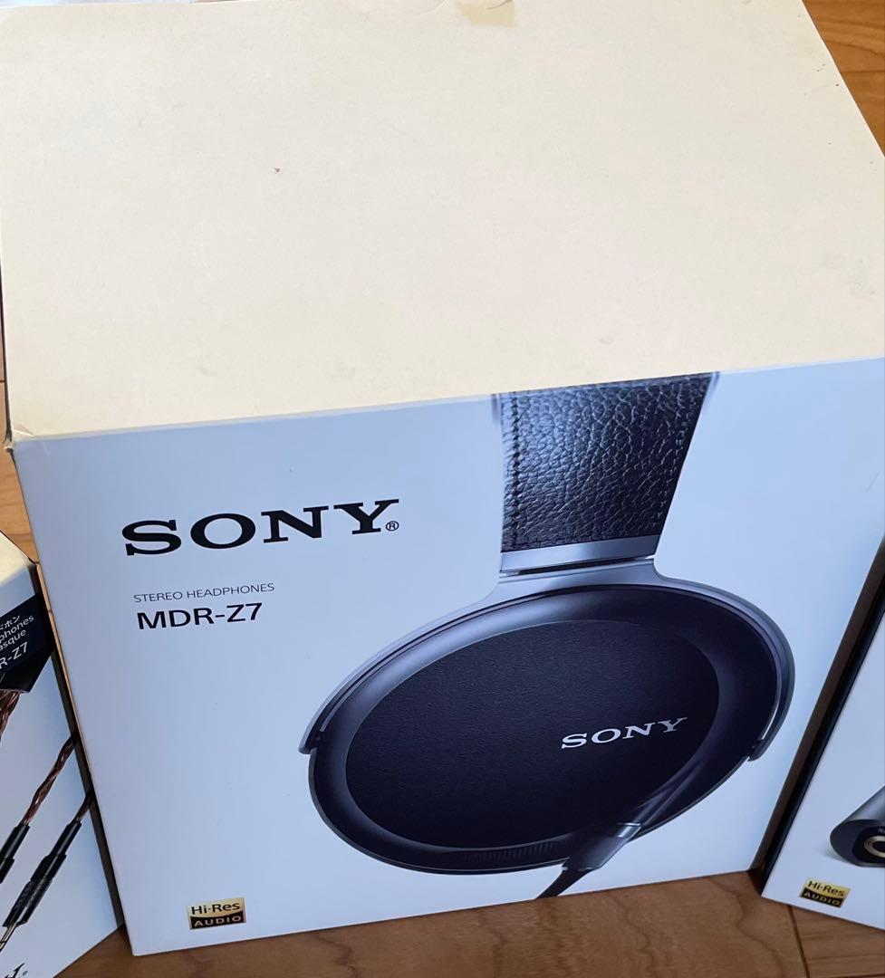 ヘッドホン NAON