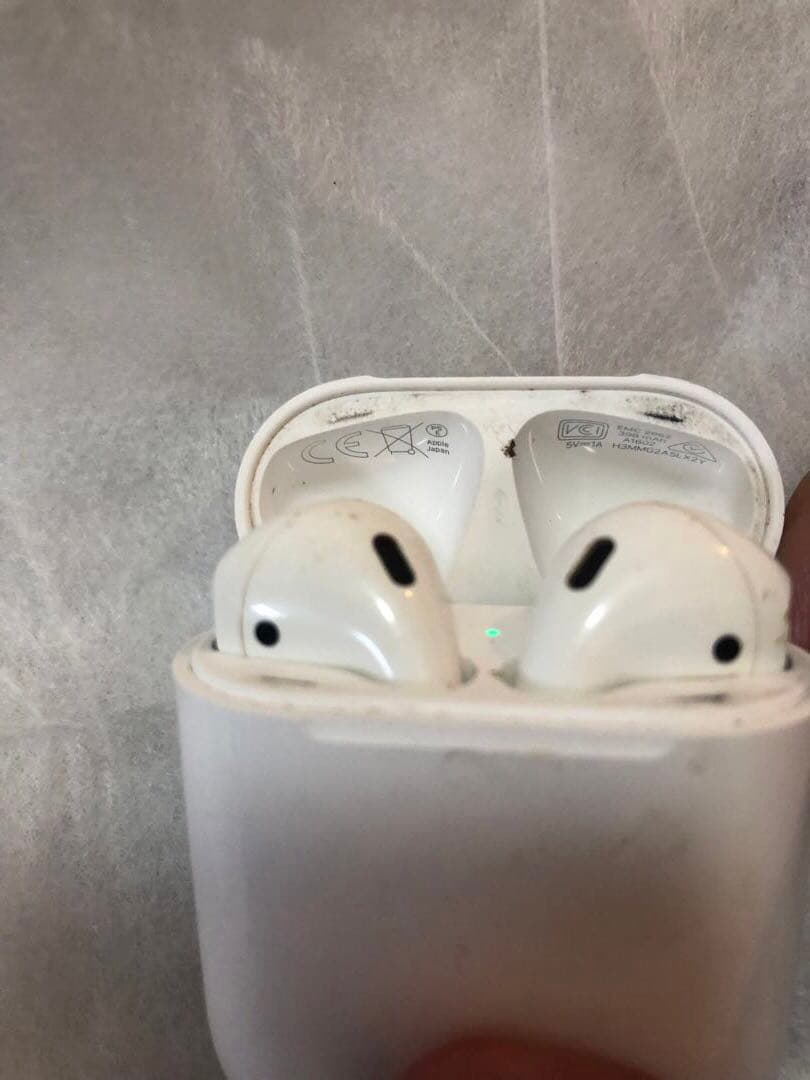 【稼働品】AirPods本体 イヤホン両耳あり ホワイト