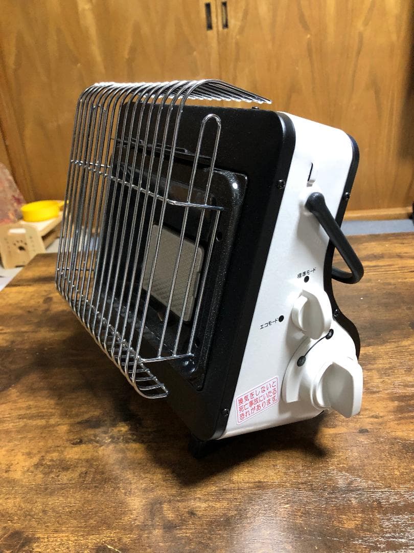 イワタニカセットガスストーブ　CB-STV-EX