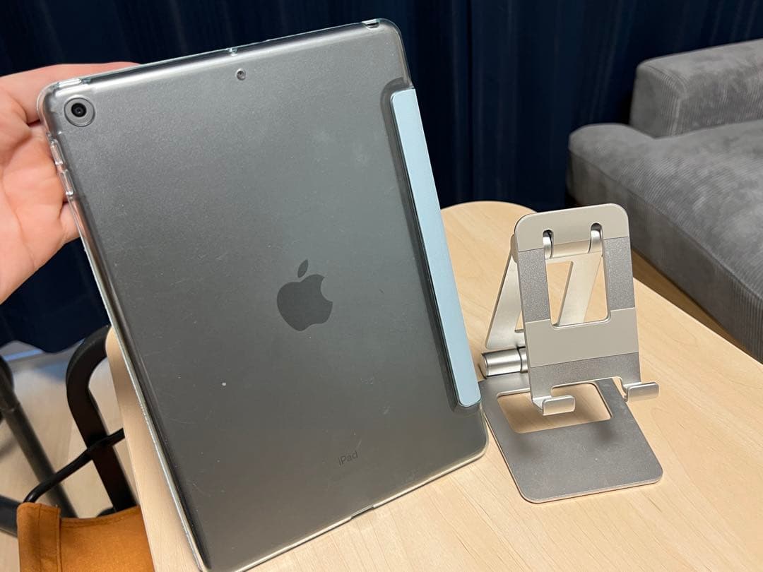 iPad9 10.2インチWi-Fiモデル 64GB スペースグレイ カバー付