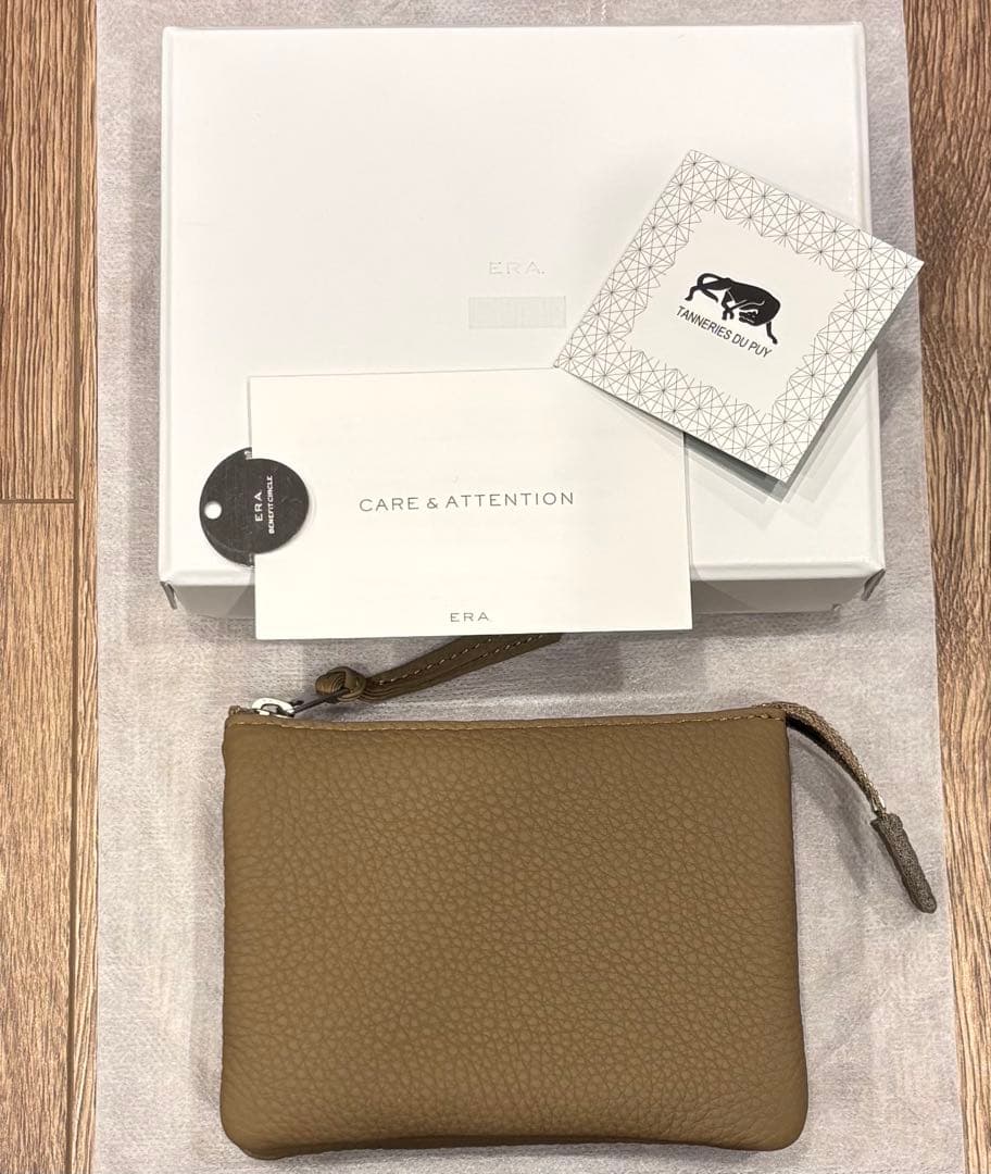H*A様 ERA. レザー 財布 新品 未使用