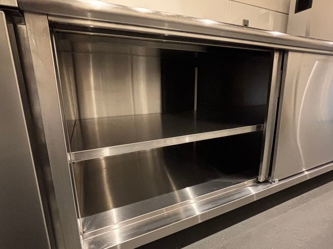 ステンレス　業務用　作業台　引戸　大型