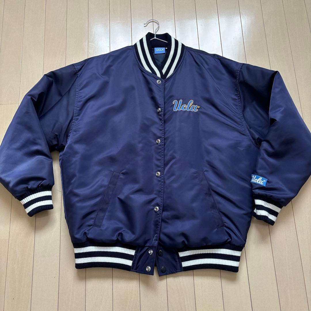 ＵＣＬＡ　男女兼用ジャンパー