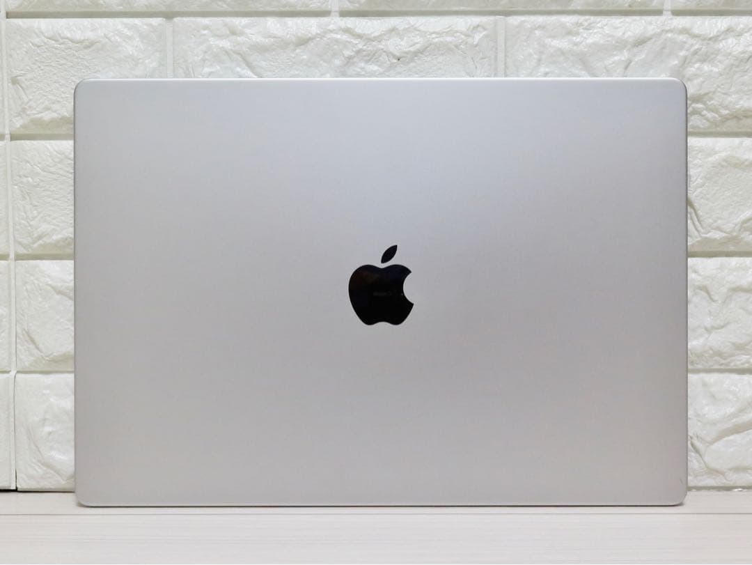 M1Max MacBookPro 16インチ　メモリ32GB SSD1TB