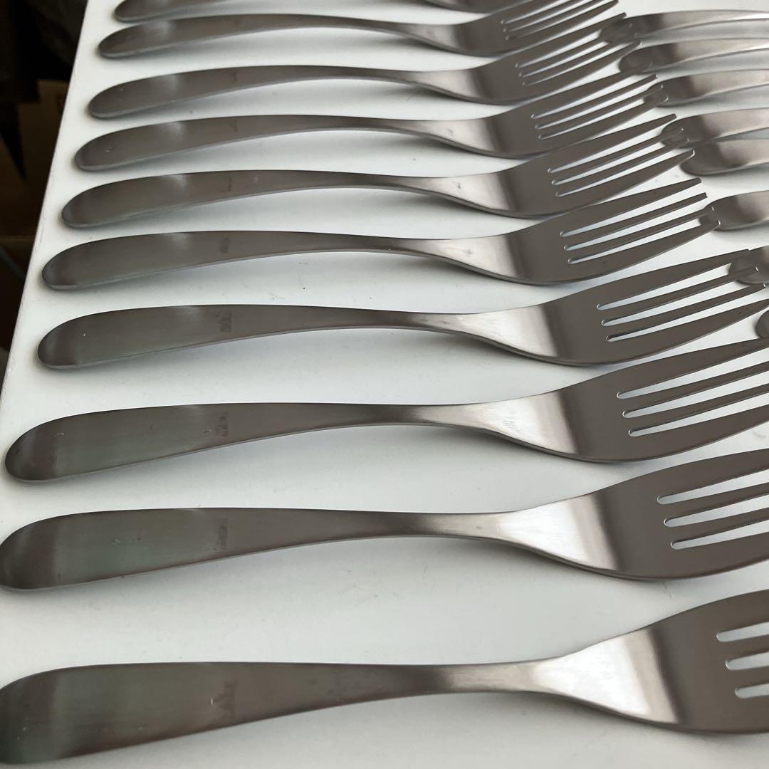 燕100点 お買い得セット ナイフ15 レスト20 小皿5 コーヒーナシに変更