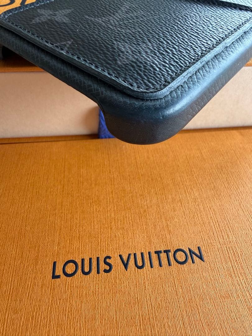 ルイヴィトン　iPhone13proMax バンパー スマホケース