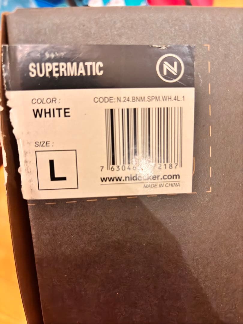 23-24 ナイデッカー スーパーマティック L ホワイト
