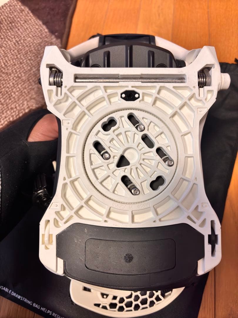 23-24 ナイデッカー スーパーマティック L ホワイト