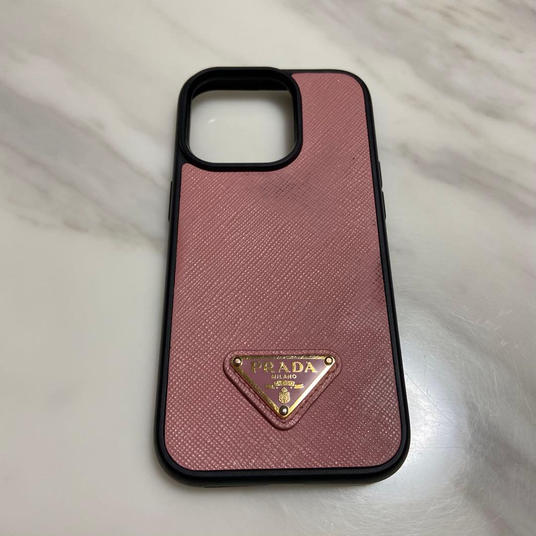 PRADA プラダ　iPhoneケース　サフィアーノレザー　三角ロゴ