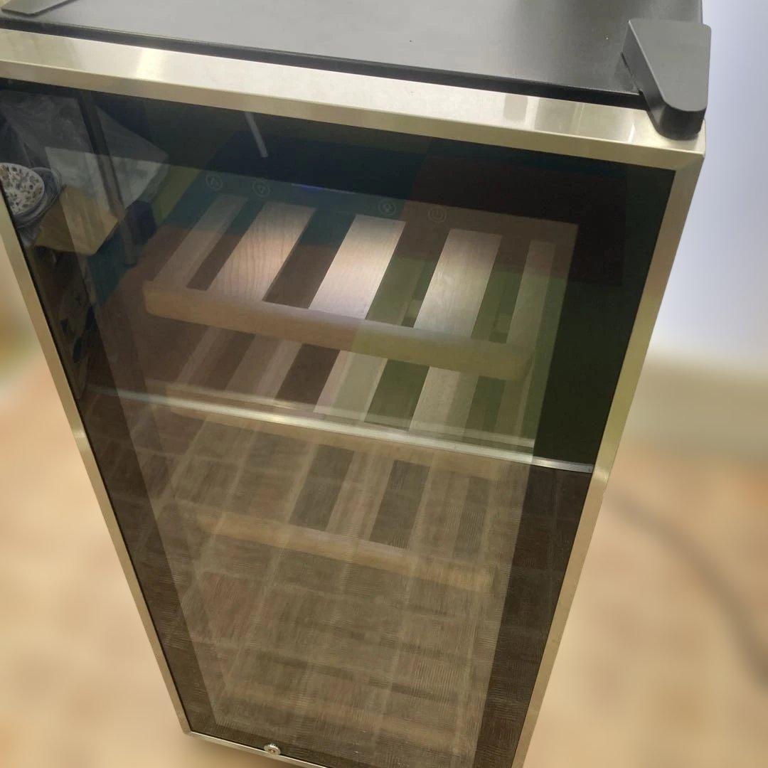 ワインセラー　ファンヴィーノ28 SW-28 funvino 鍵付き　28本