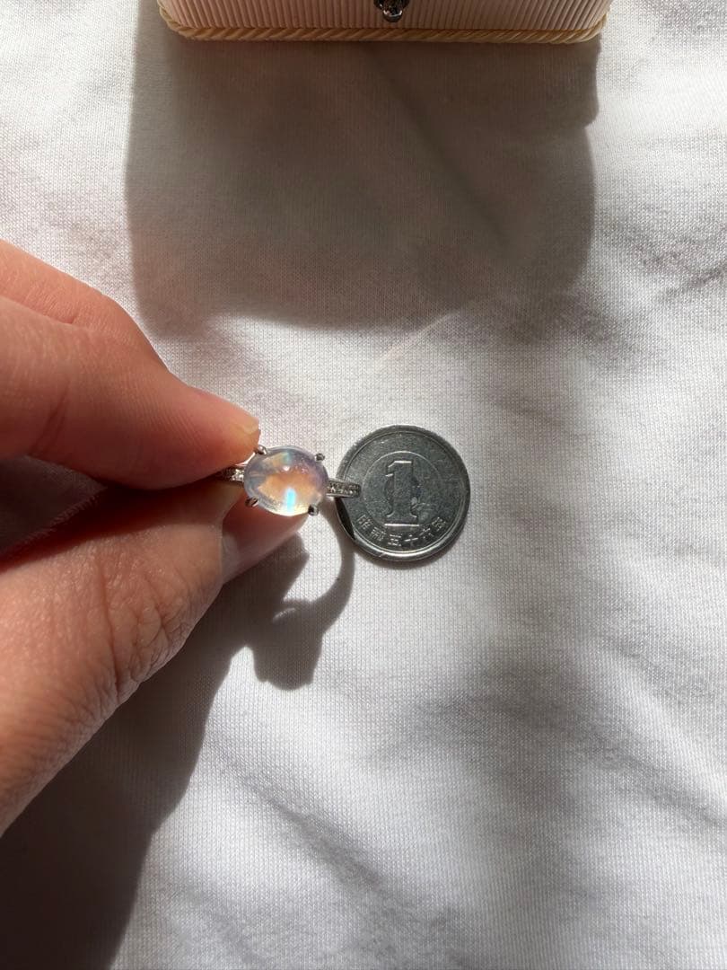 レディース指輪　pt900刻印　ダイヤモンド