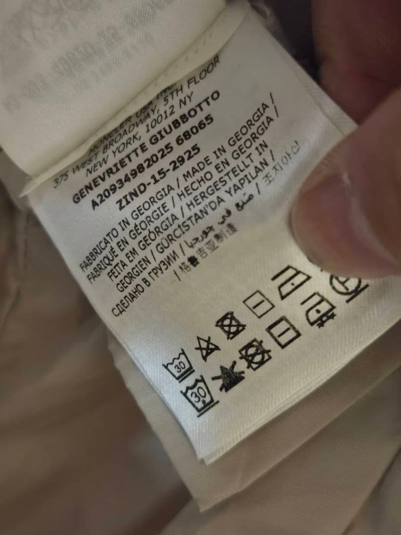 n*読様 300円オークション‼️モンクレール　　ジェノブリエッテ　ダウン　アイ