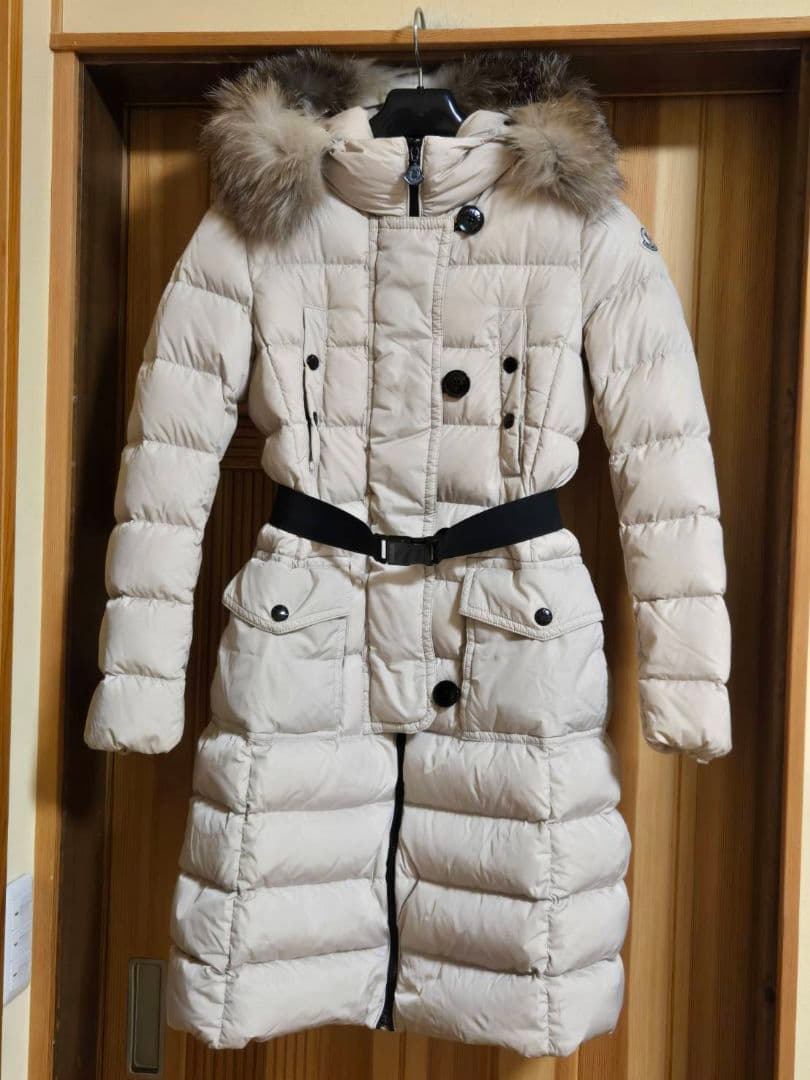 n*読様 300円オークション‼️モンクレール　　ジェノブリエッテ　ダウン　アイ