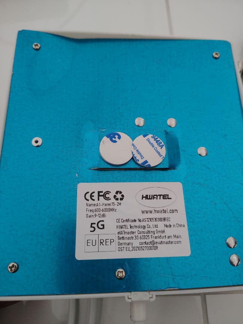 新品　携帯電波　ブースター　GSM 2G/3G/4G 　ホームアンテナ