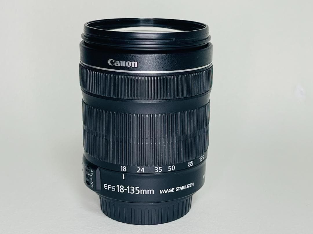 Canon キヤノン EF-S 18-135mm 3.5-5.6 IS STM