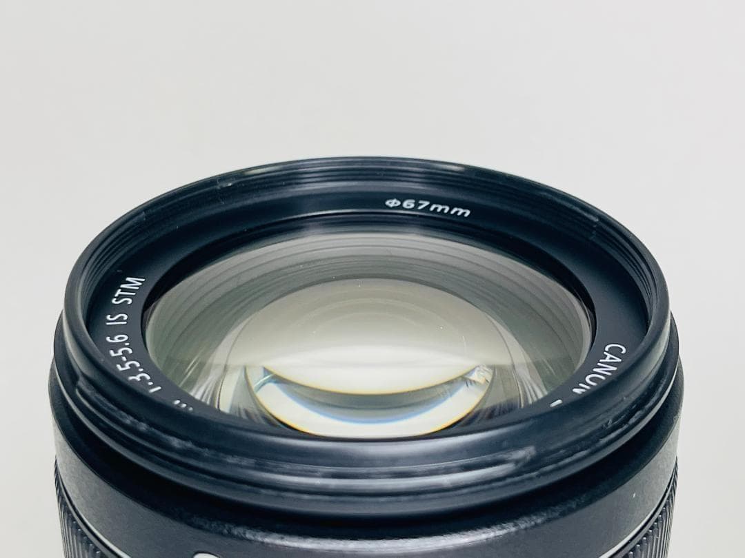 Canon キヤノン EF-S 18-135mm 3.5-5.6 IS STM