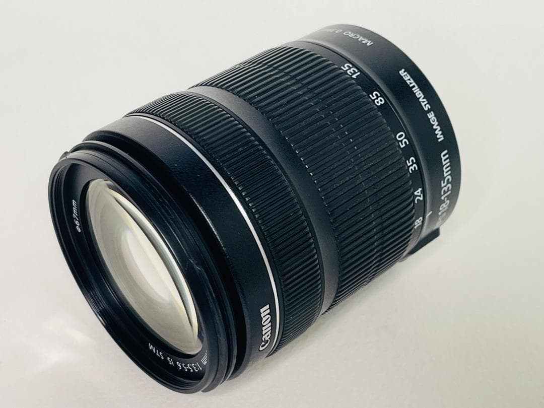 Canon キヤノン EF-S 18-135mm 3.5-5.6 IS STM