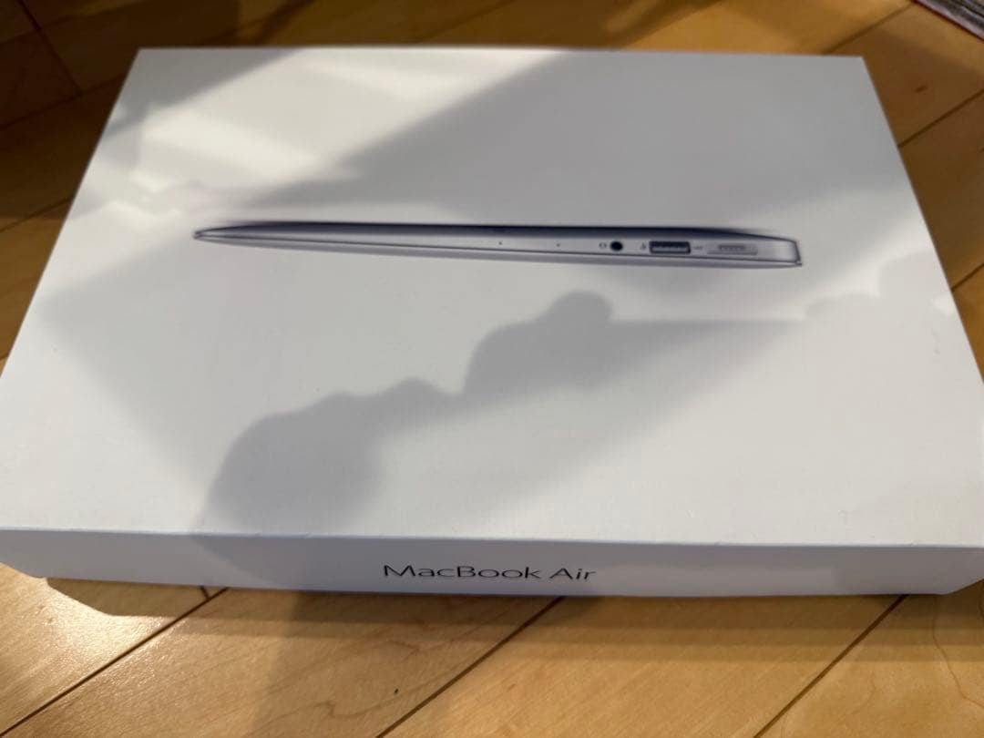 Apple MacBook Air 11インチ Early2015 256GB