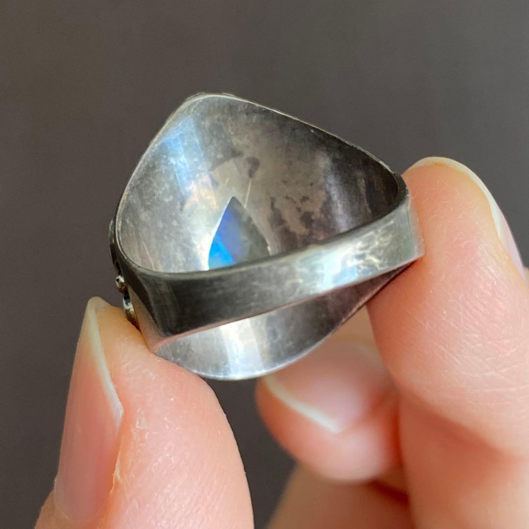 シルバー925 レインボームーンストーン　指輪　リング　 天然石