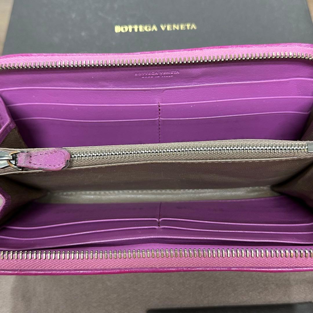 新品同様‼️ 希少　ボッテガヴェネタ　財布　長財布　パイソン　ラウンドファスナー