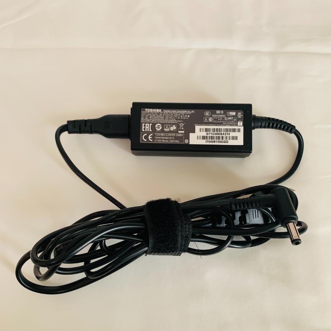 T07D【美品】東芝 13.3型/i5第8世代/16GB/512GB r