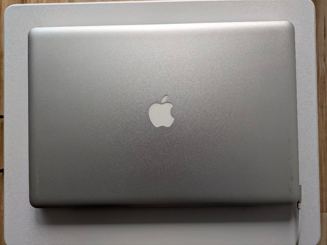 【ジャンク】Apple MacBook Pro 17inch