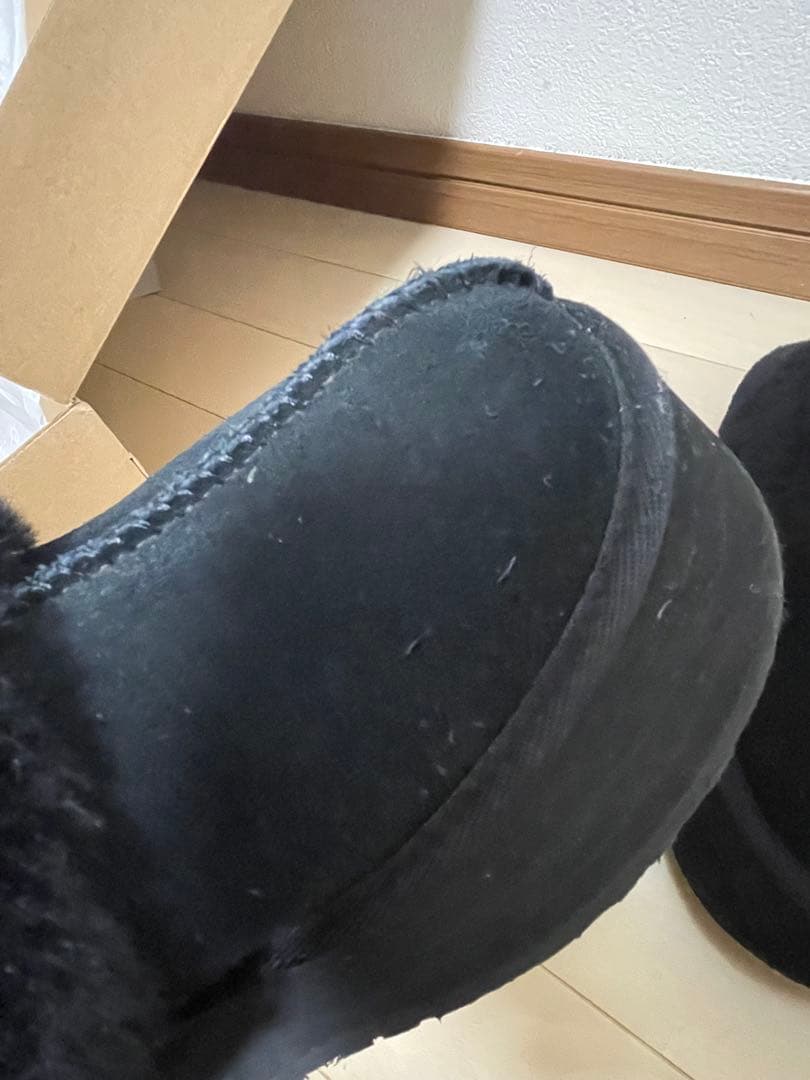 UGG ファンケット　24cm 黒　厚底　ムートン　サンダル　スリッポン