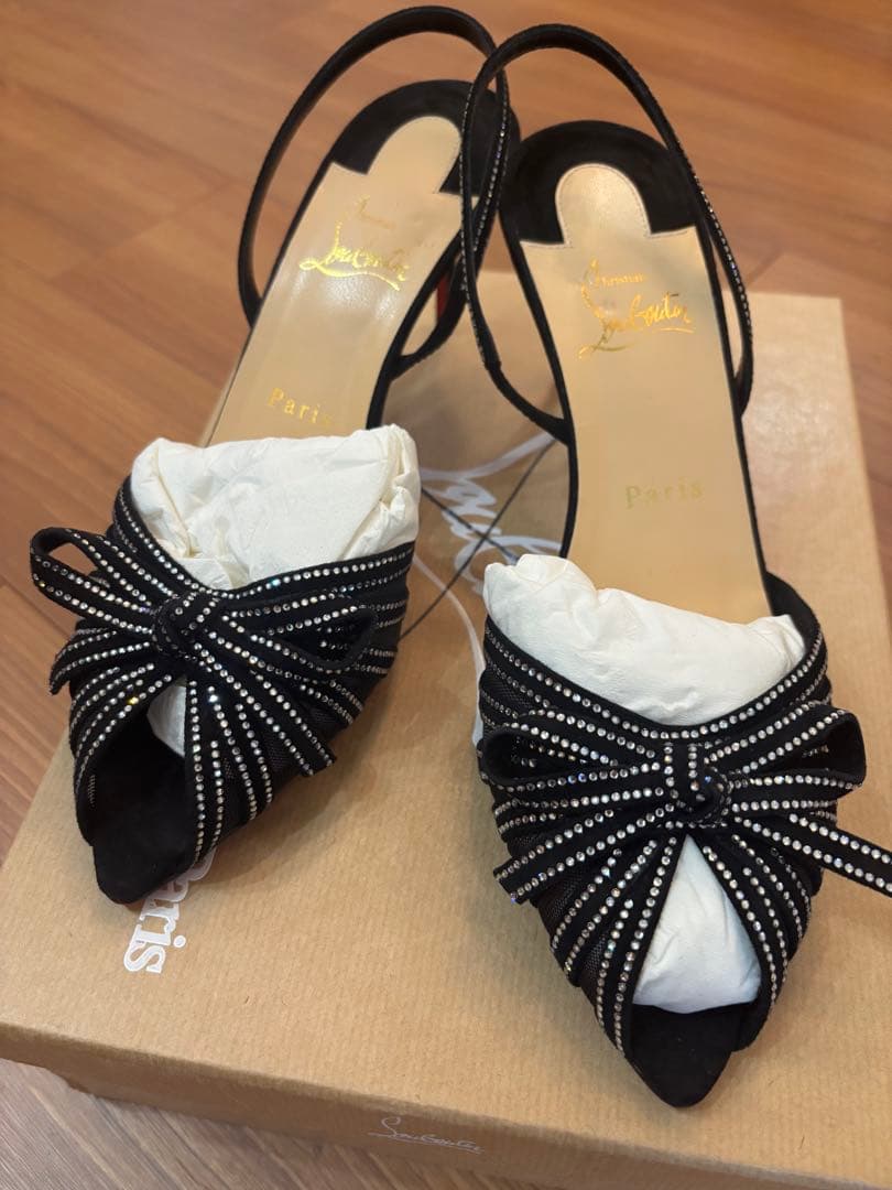 【Christian Louboutin】ラインストーンリボンバックストラップ