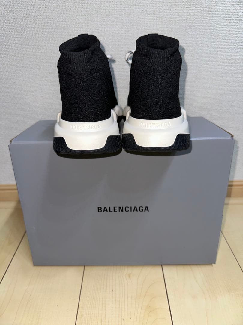 バレンシアガ BALENCIAGA スピードレースアップトレーナー