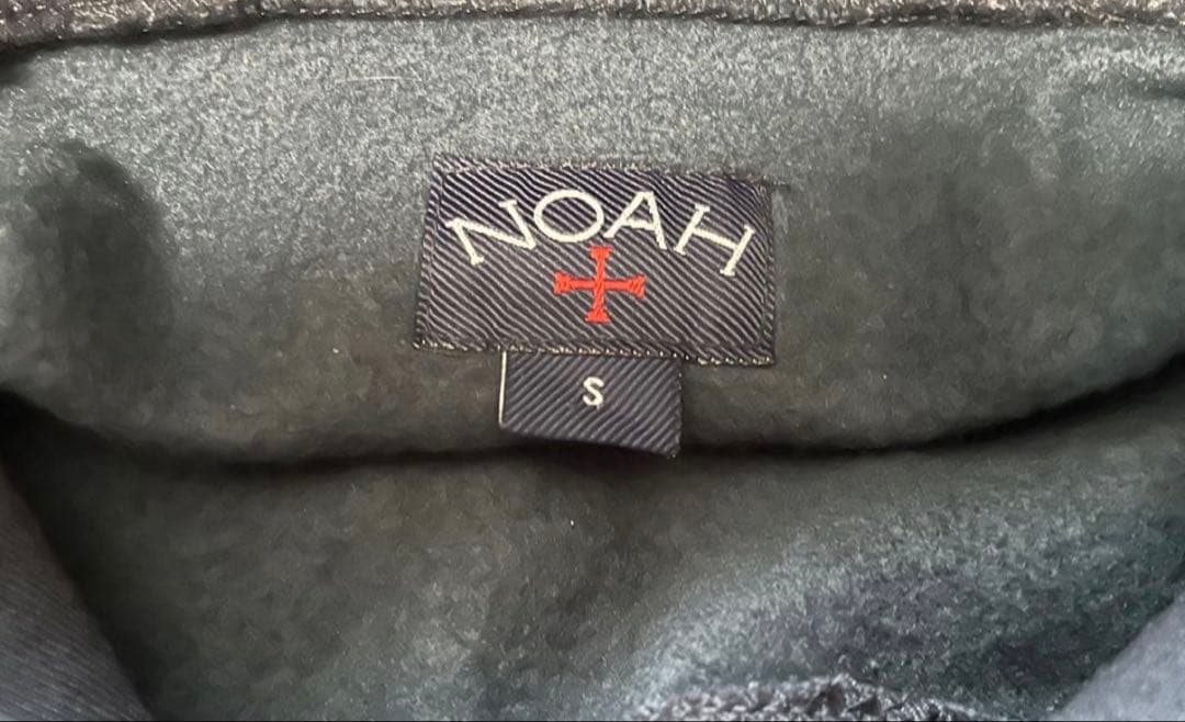 NOAH ネイビー フード付きパーカー