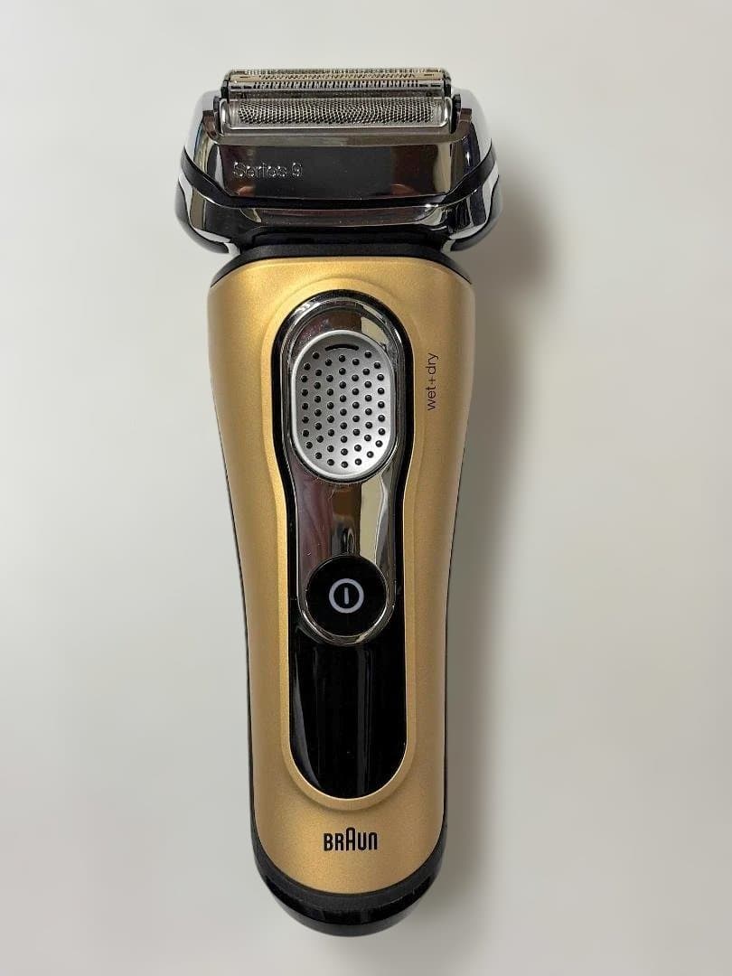 【美品】BRAUN Series 9 電気シェーバー 別売新品替刃付き ゴールド