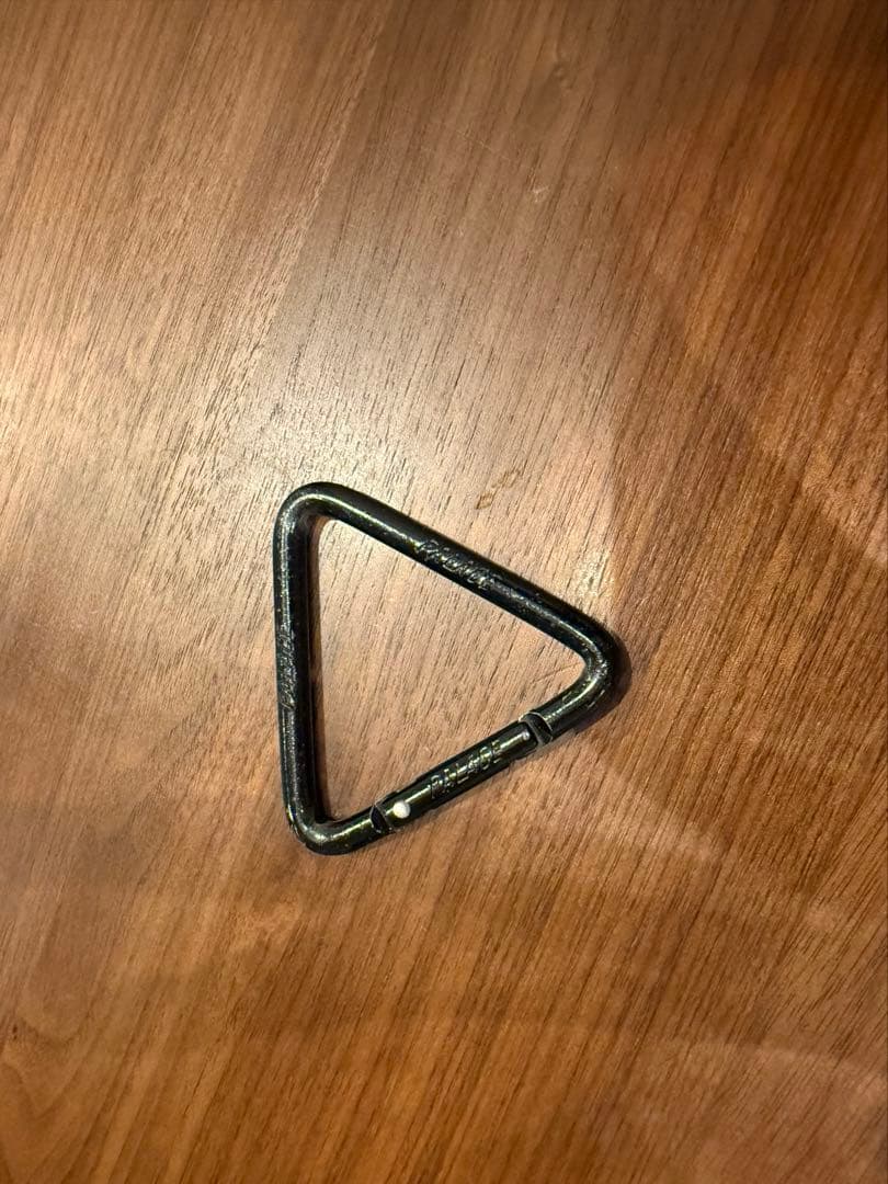 palace tri carabiner カラビナ