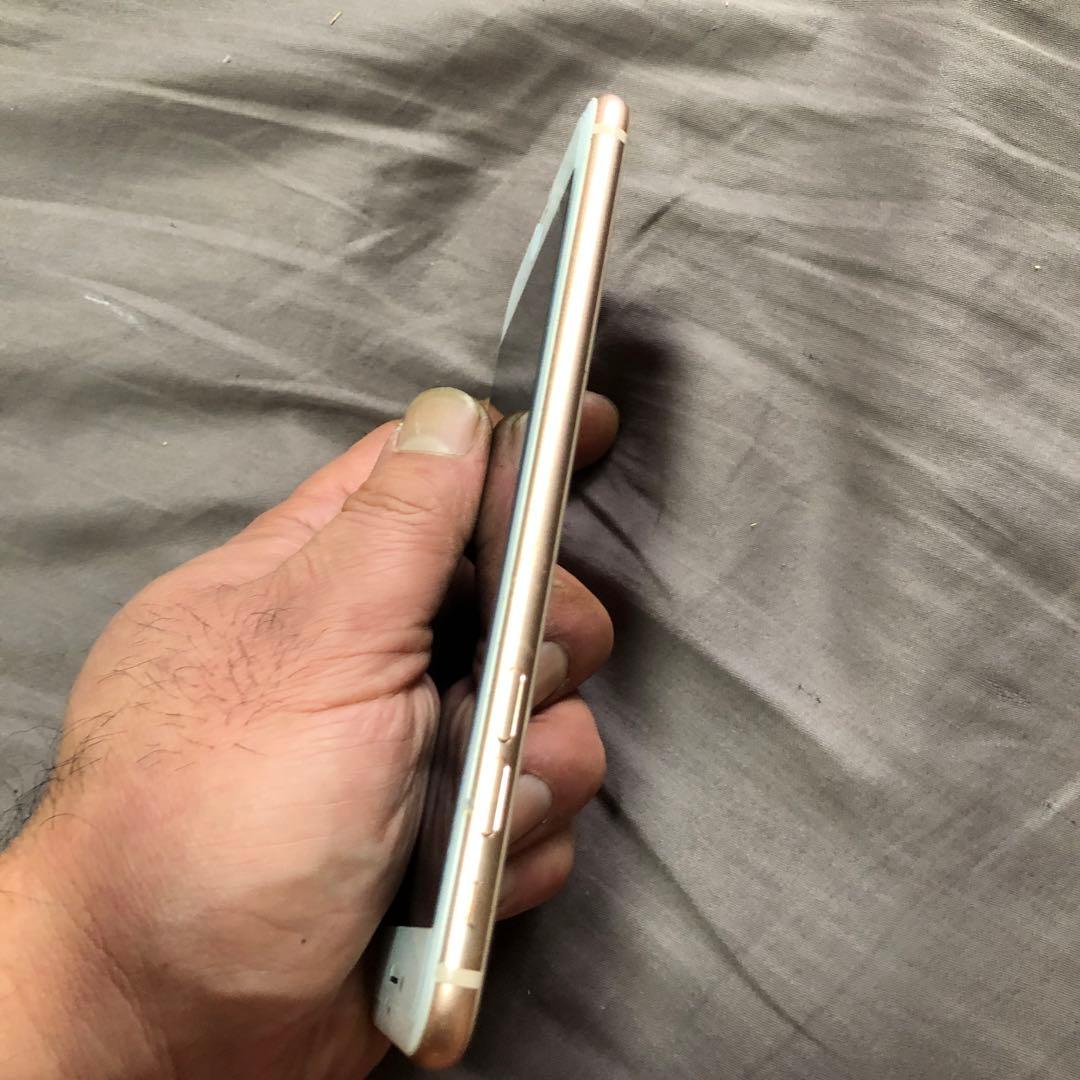 iPhone 8plus 64GB SIMフリー 本体