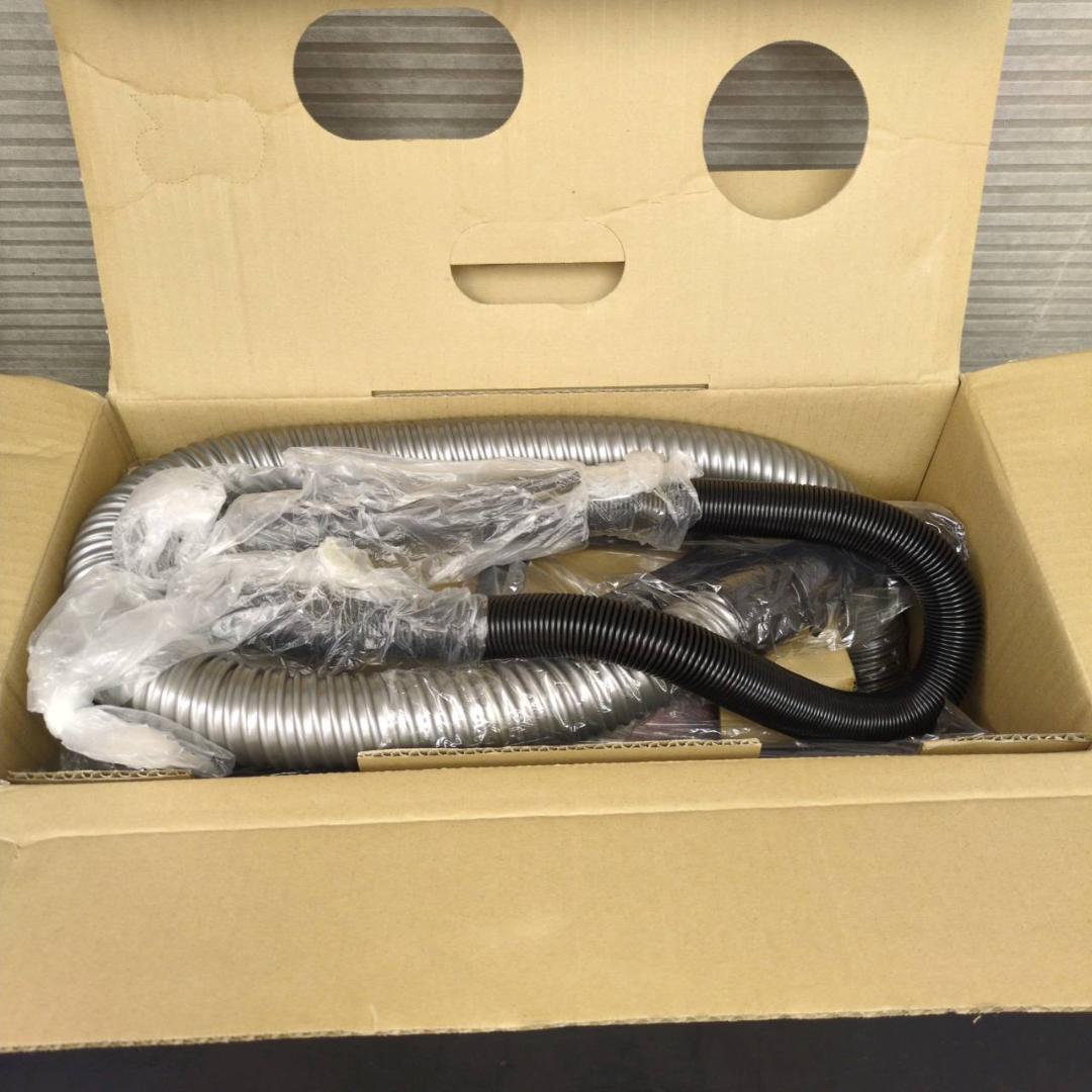 ☆未使用品 東芝 サイクロン式クリーナー トルネオVC-J2000 2013年製