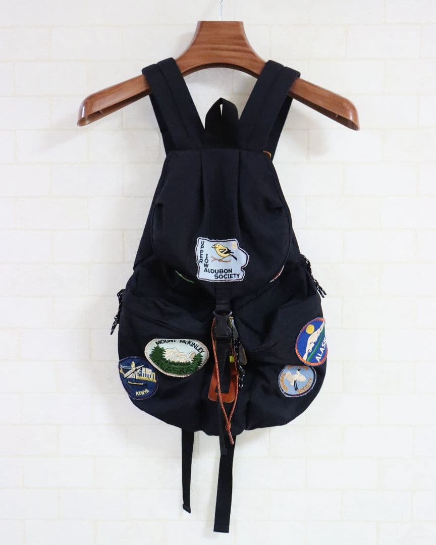 未使用 GO TO HOLLYWOOD ナイロンワッペンディパック【ブラック】