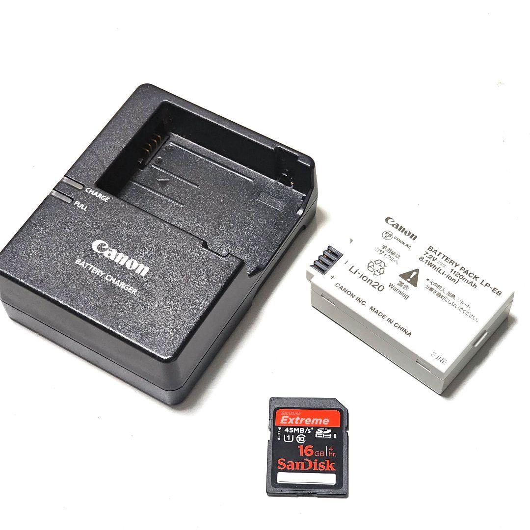 Canon　EOSKissX5　デジタル一眼レフカメラ　望遠レンズ+三脚セット