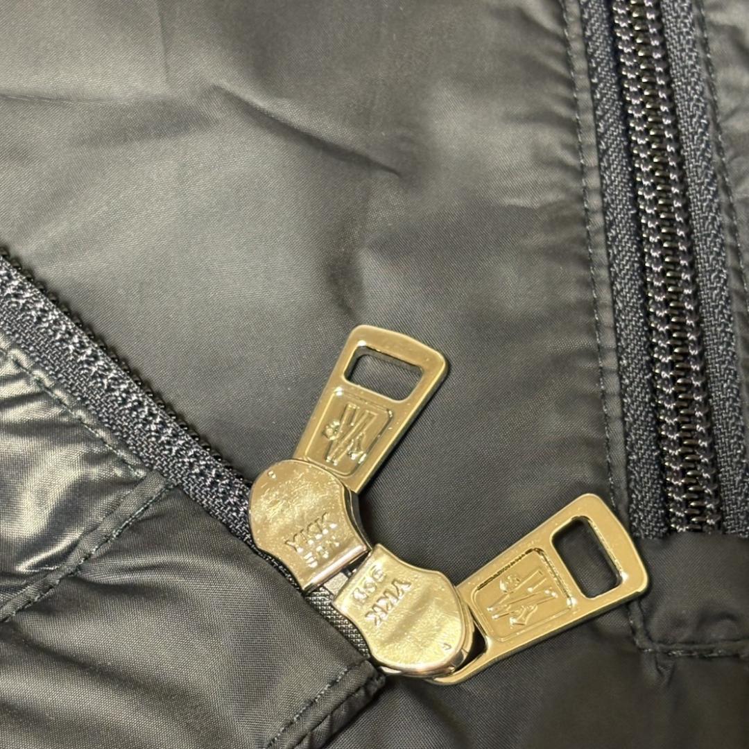 【新品未使用品】MONCLER Beid ナイロンジャケット TG3　紺色 L