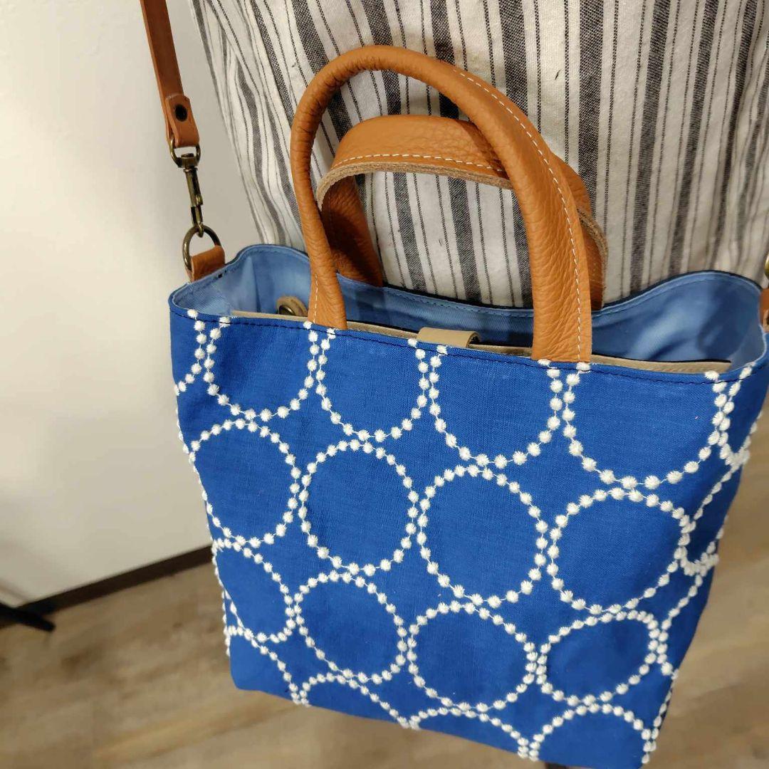 ミナペルホネン /2025tambourineタンバリンブルーしきりトートSサイ