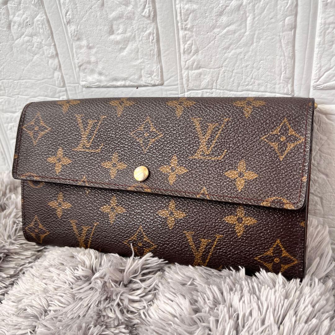 ルイヴィトン　ポルトフォイユサラ　モノグラムキャンバス　長財布