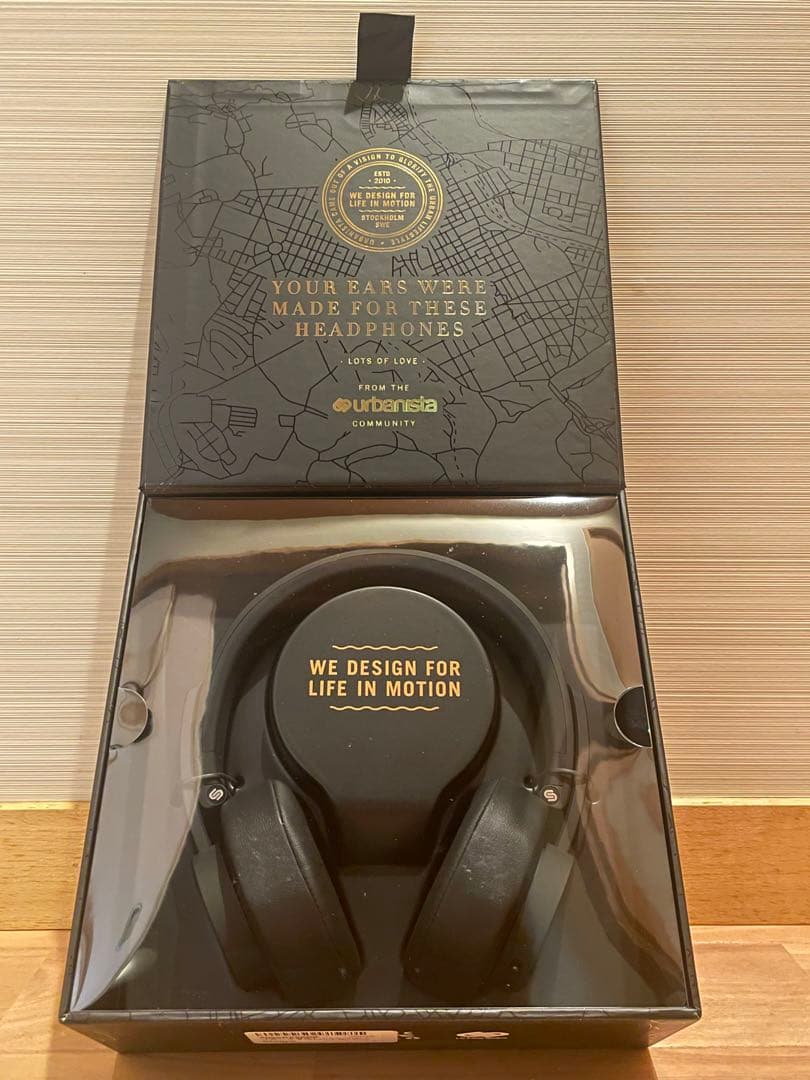 新品 URBANISTA Seattle Bluetooth ヘッドホン