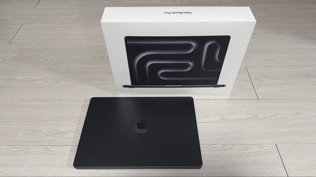 MacBook Pro 14インチ 2024年モデル　M4チップ