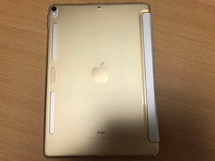 iPad Pro 10.5インチ＋Apple pencil＋ケース、フィルム付き