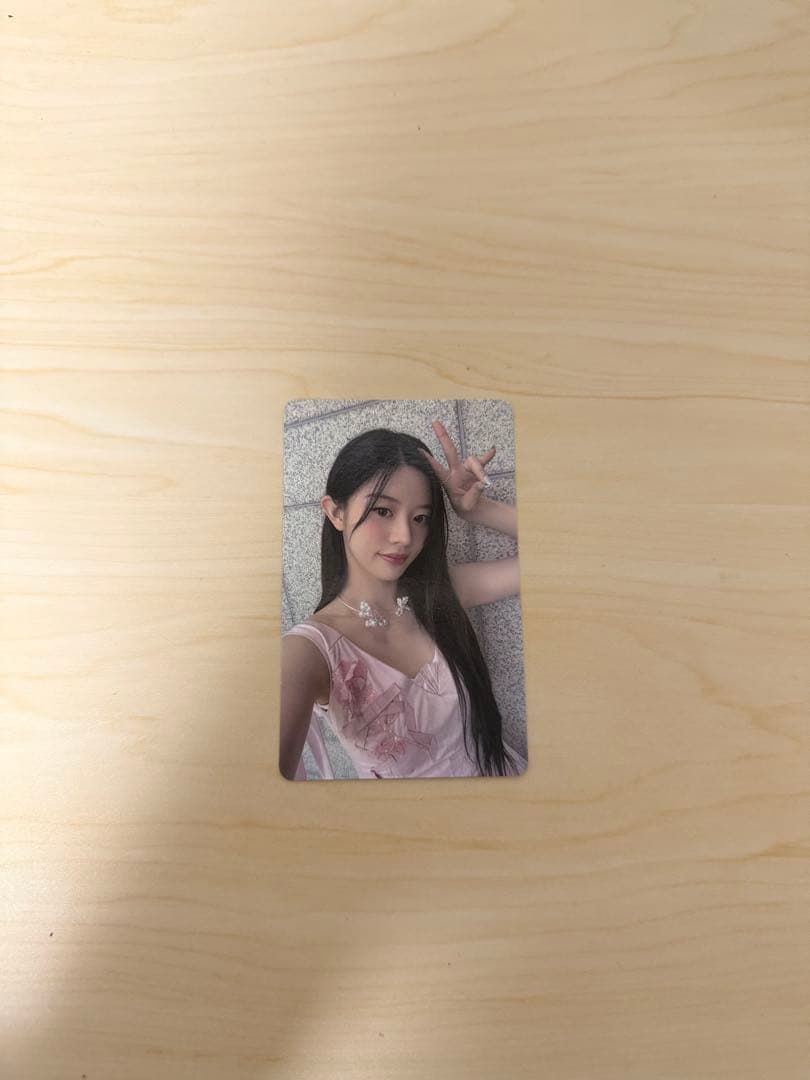 ILLIT GLITTER DAY 会場限定 FC トレカ　ミンジュ