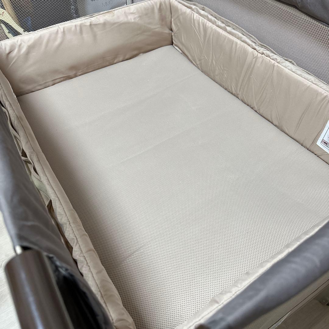 Aprica ココネルエアー ベビーベッド ブラウン 折りたたみ