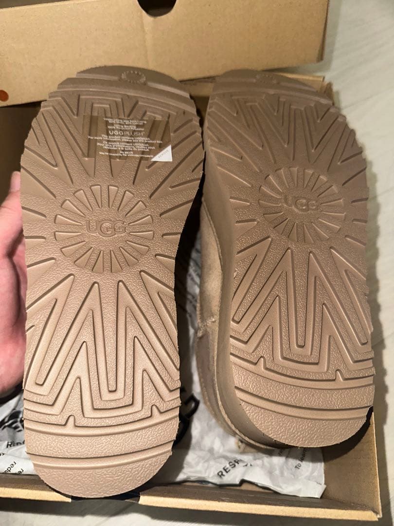 UGG 正規品 厚底ムートンブーツ ウルトラミニ 限定色サンド