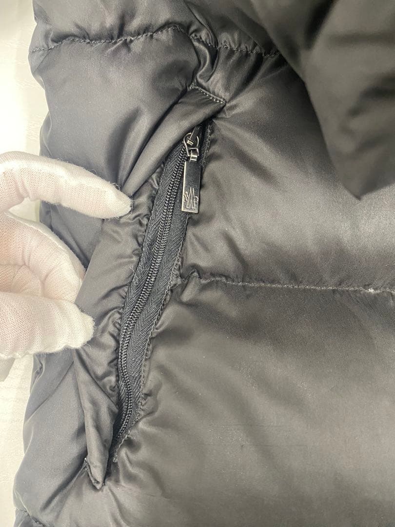 モンクレール　ダウンジャケット