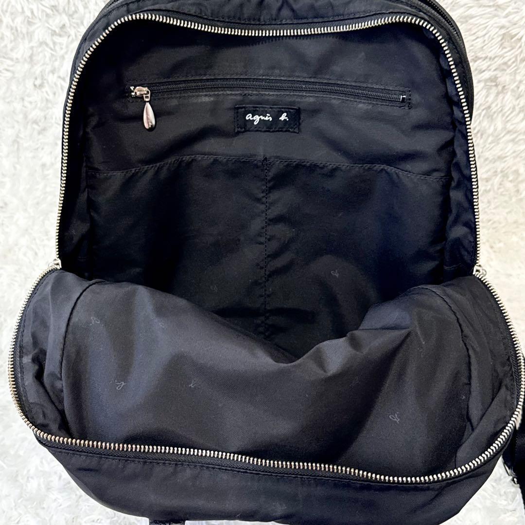 アニエスベー リュック PC入れ付 ブラック パソコン収納 2層ファスナー ロゴ